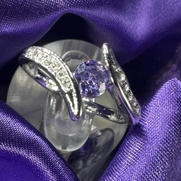 Elegant Amethyst & Zircon Silver Plated Statement Ring – Size 8 - Picture 6 of 14